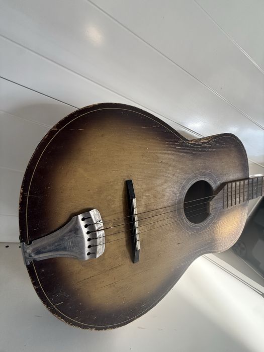 Китара Българско производство