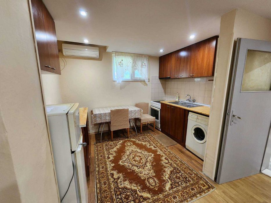 Дава се под наем Тристаен апартамент в Пловдив, Център - 90 кв.м за 331.5 € - Снимка #3