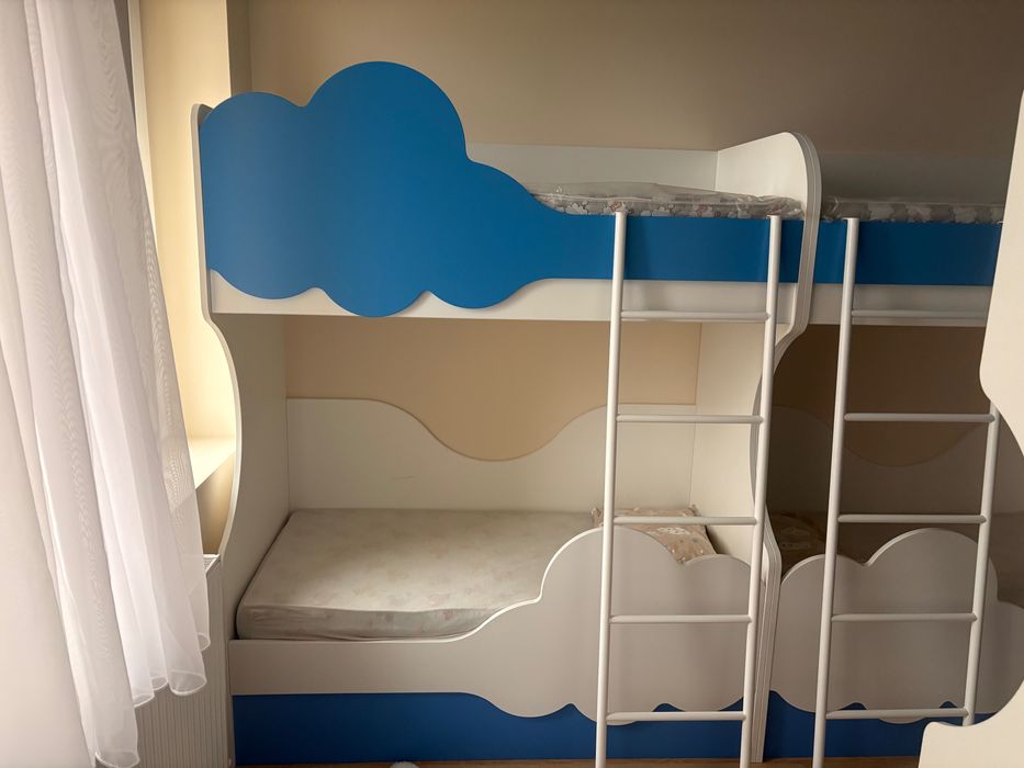 Детско двуетажно легло