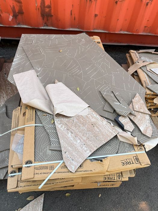 Бой кафель по 500 тг