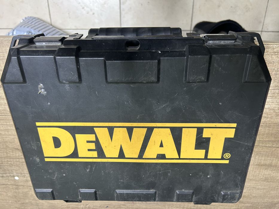 Шуруповерт на батарейках