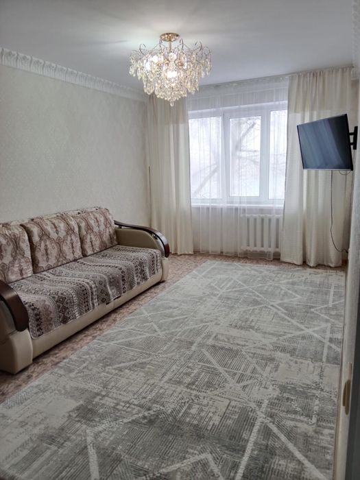 Продам 4-х квартира в шоколадном дворе(или же обменяю на 2-х)