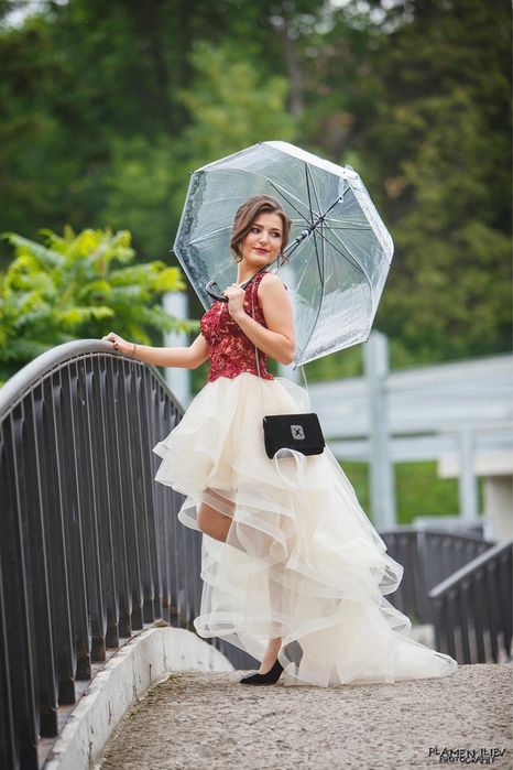 Бална рокля