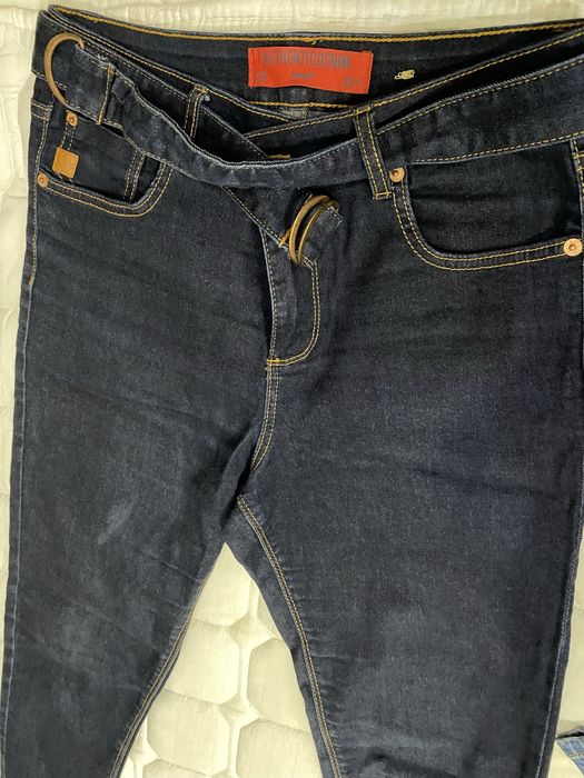 Вся одежда брендовая, хорошее качество!