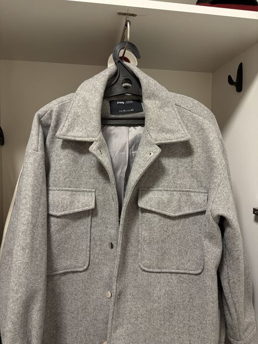 Продам пальто укороченное