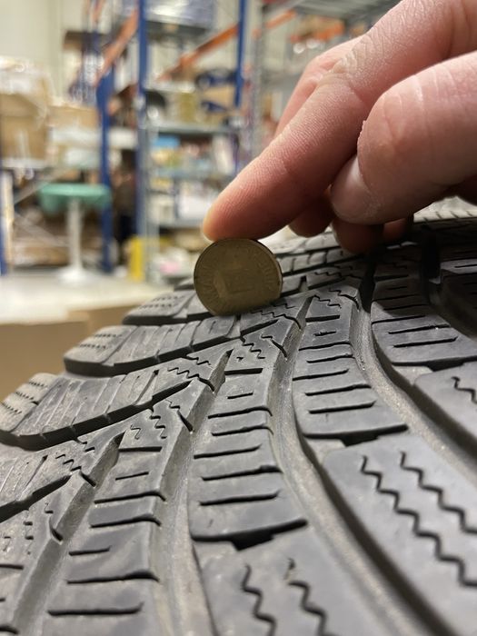 Anvelope de iarna 185/65/15 si 215/55/17 all season