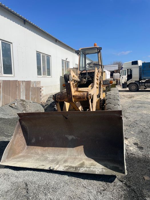 Incarcator frontal, Fadroma L200