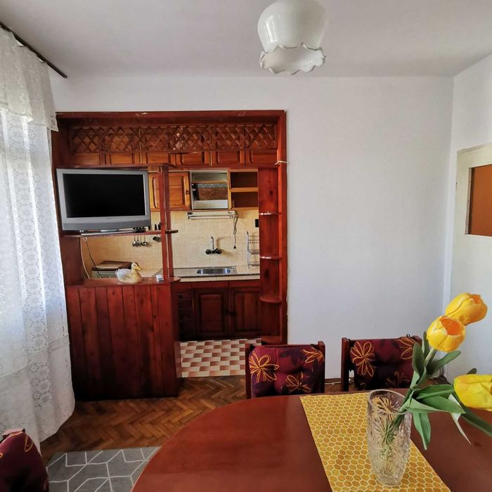 Собственик продава 4-стаен апартамент в град Плевен, 9ти квартал