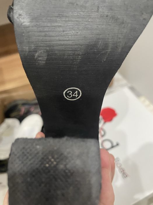 Босоножки 34размера