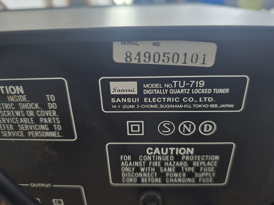 Sansui TU 719 Tuner