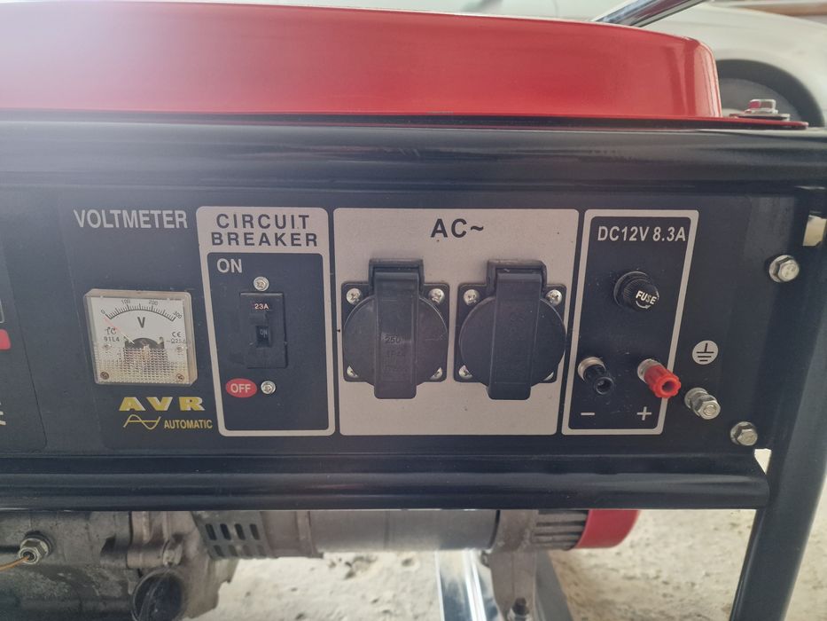 Generator  curent 5.5 kw, ca nou, nefolosit !