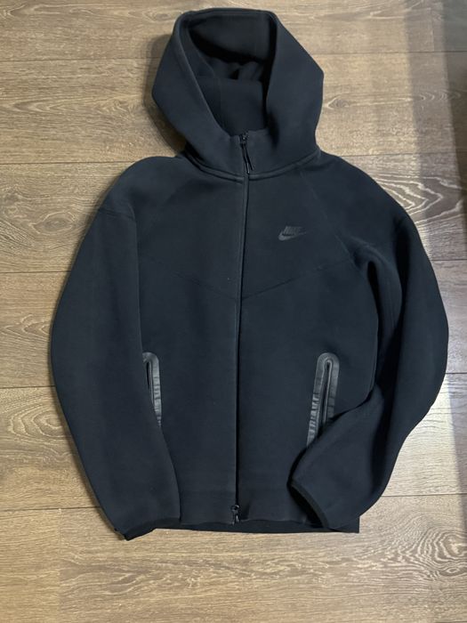 Nime Tech Negru model nou