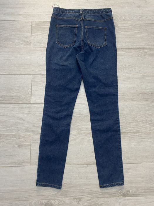Blugi noi marimea 36, talie elastica