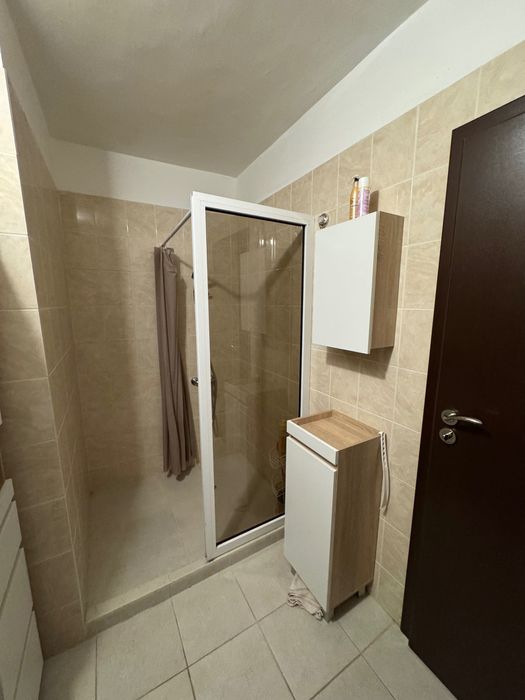 Дава се под наем Тристаен апартамент в София, Хладилника - 100 кв.м за 947.58 € - Снимка #6