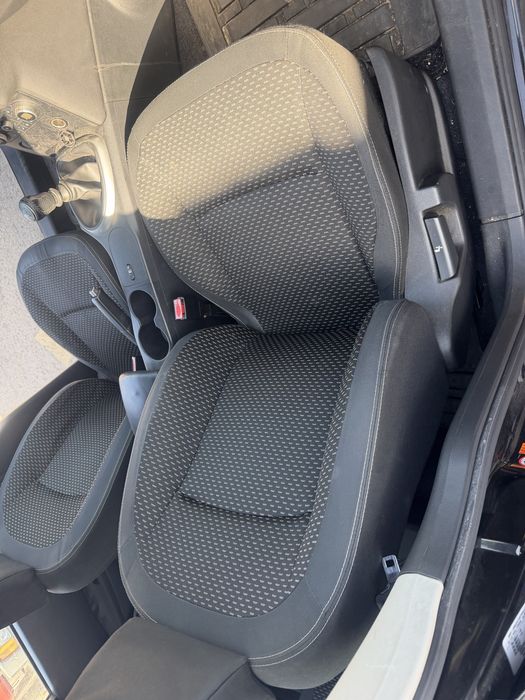 Салон Nissan Qashqai 2010