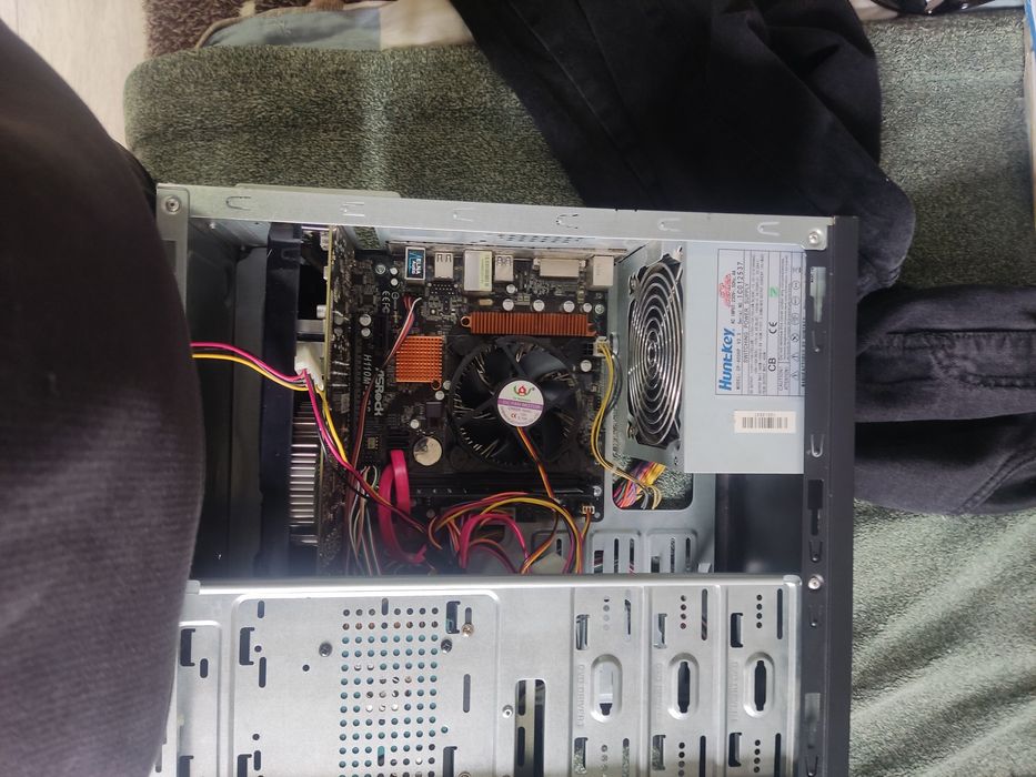 Материнская плата с процессором