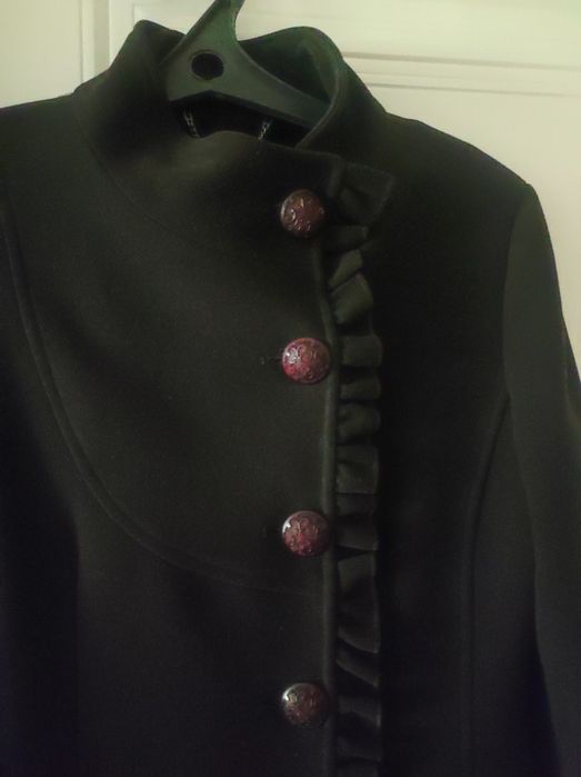 Демисезонное пальто