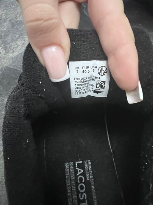 Vand adidasi Lacoste  40.5