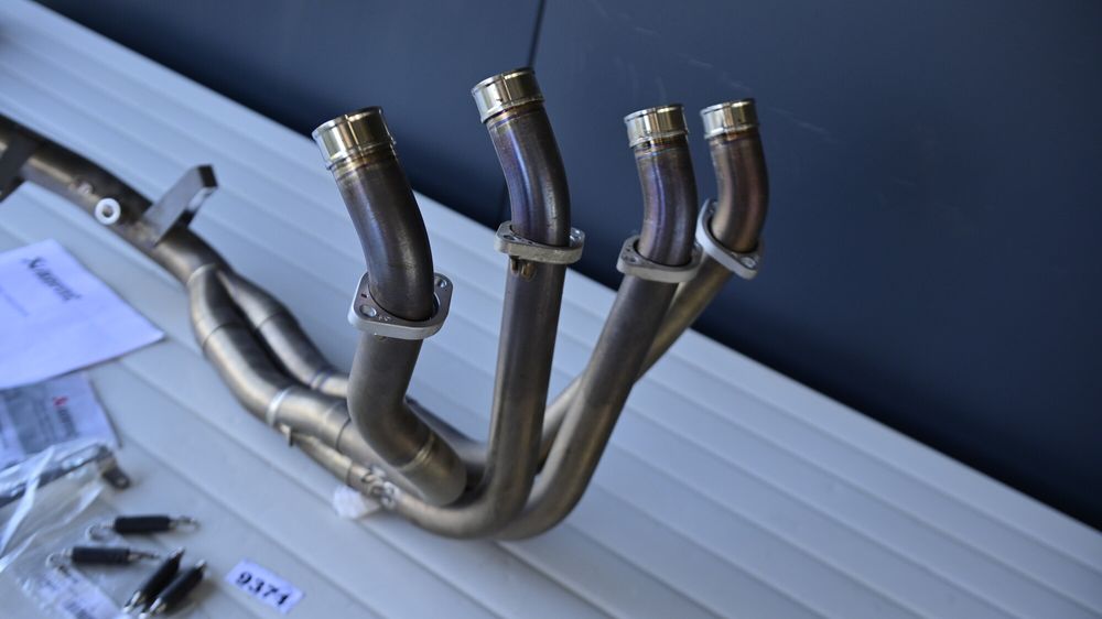 Kawasaki Z1000 / Z1000 SX 2014 2023 Galerie de evacuare Akrapovic