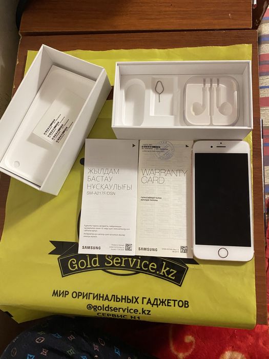 Айфон 6s ) 64мг