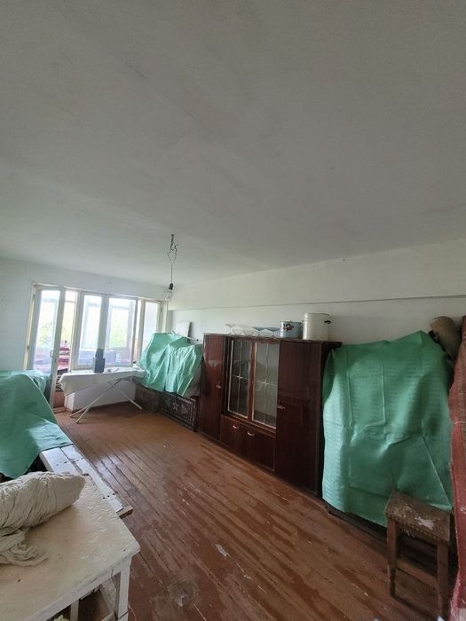 Продам квартиру Ц6 3/4/4 70м2