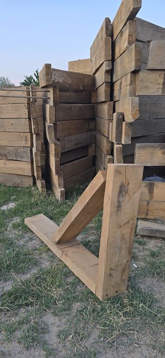 Продаются Уголки под опалубку