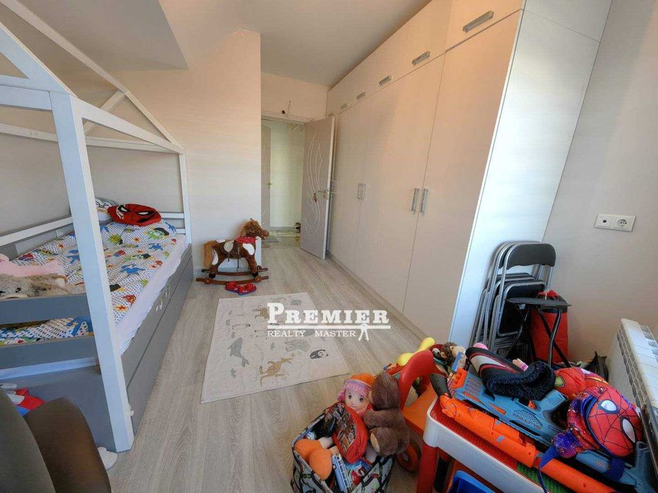 Продава се Тристаен апартамент в Бургас, Лазур - 138 кв.м за 1602 €/кв.м - Снимка #6