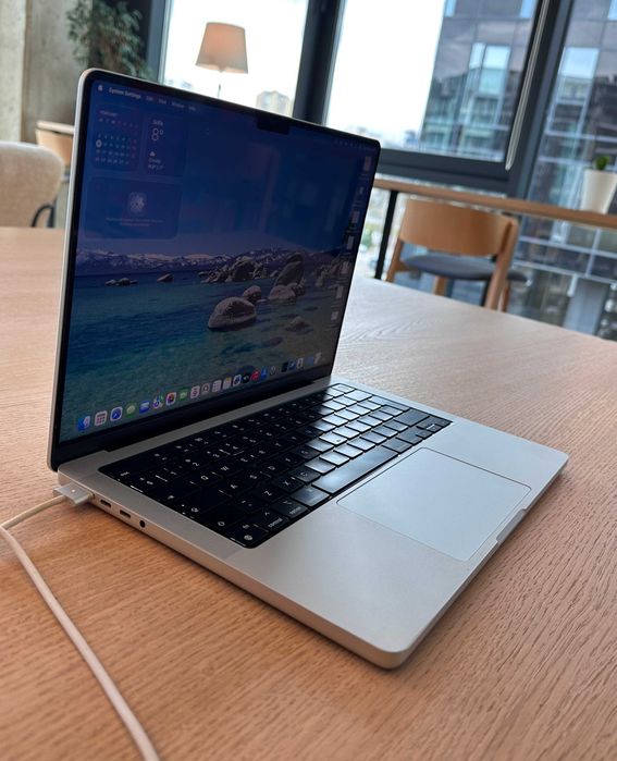 Apple MacBook Pro 14'' 2021 M1 PRO 16RAM 512GB SSD Silver A2442