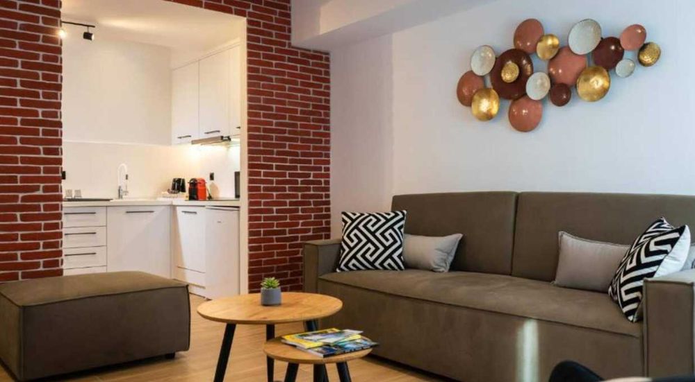 Дава се под наем Двустаен апартамент в Пловдив, Кършияка - 56 кв.м за 239.7 € - Снимка #1