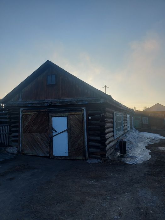 Продам на слом /снос  летний сарай