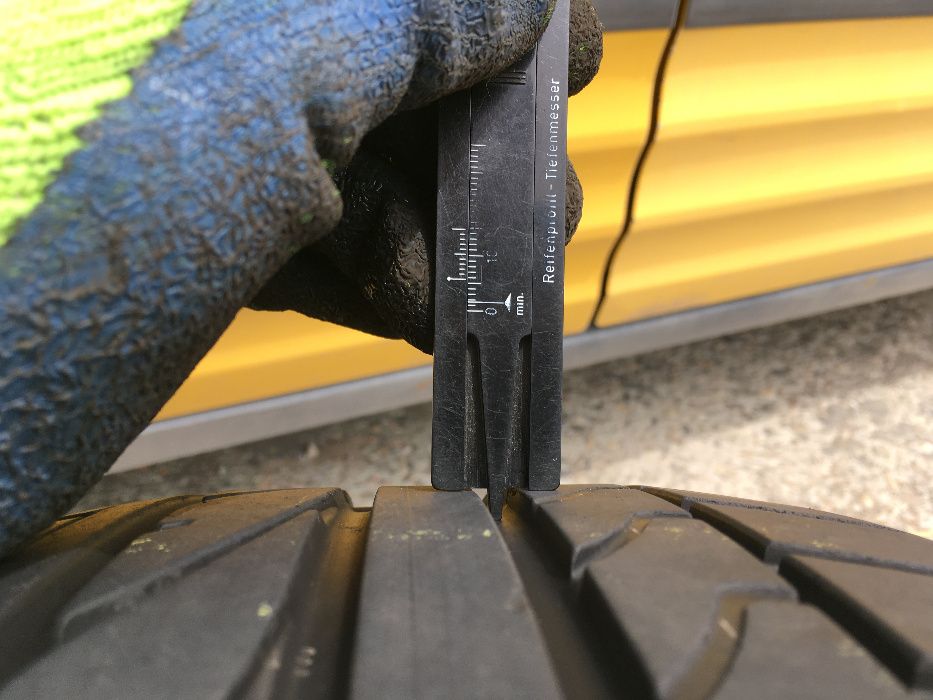 205/45/17 Бриджстоун Потенза 2012г 5,8мм