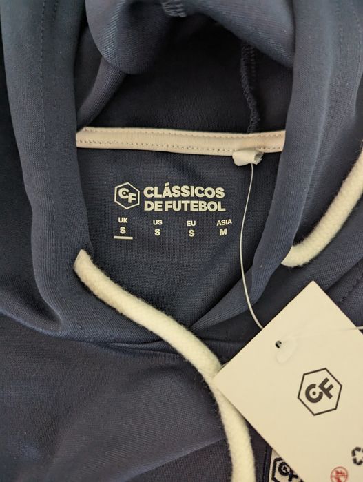 Hanorac C.F. pentru băieți la dor 100 lei