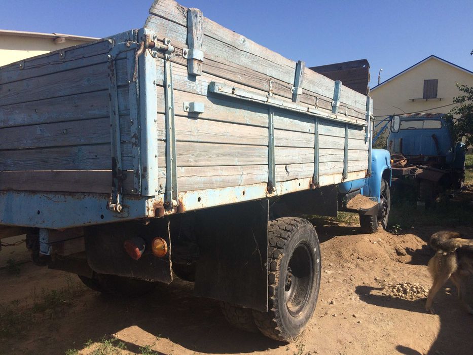 продам ГАЗ-53 бортовой