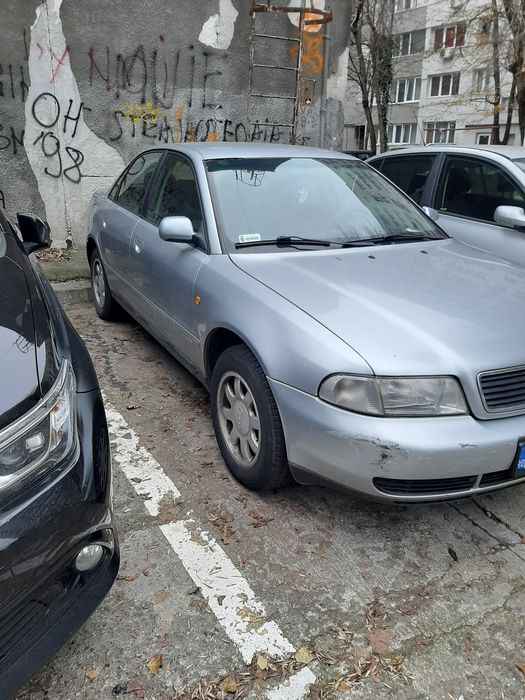 Audi a4 16 preț 600e