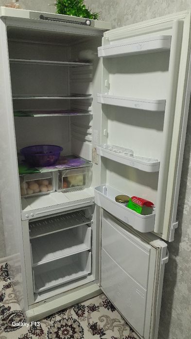 Muzlatgich INDEZIT холодилник