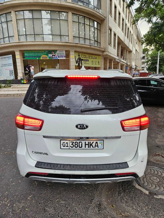 Kia Carnival dizel 2016