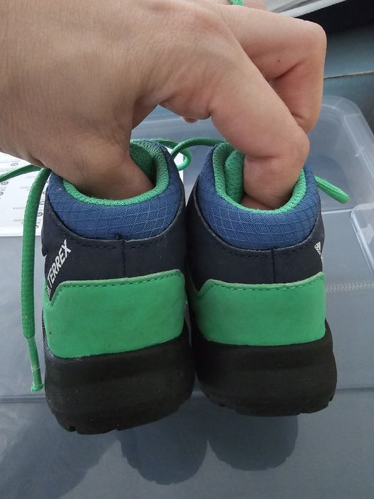 Бебешки обувки adidas Terrex GORE-TEX 21ви номер/13.5см и полар