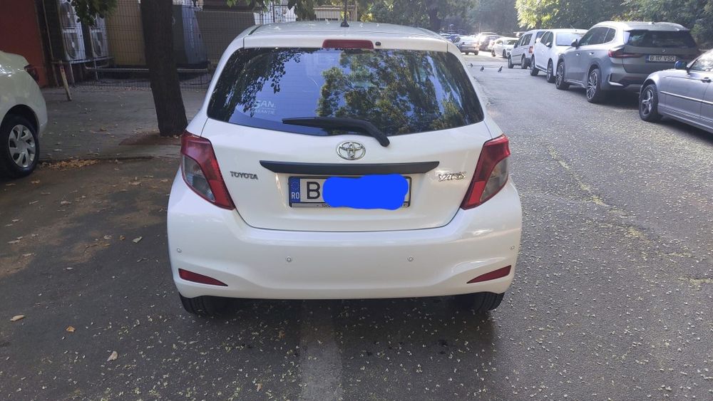 TOYOTA Yaris 2014 — imagine 3