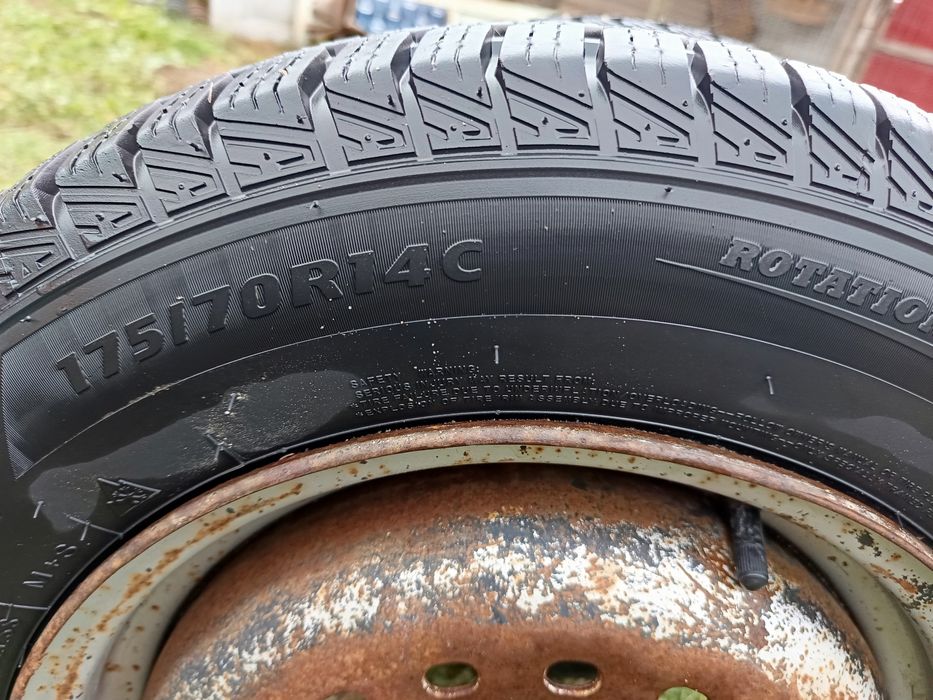 Anvelope iarna 175/70 r14c