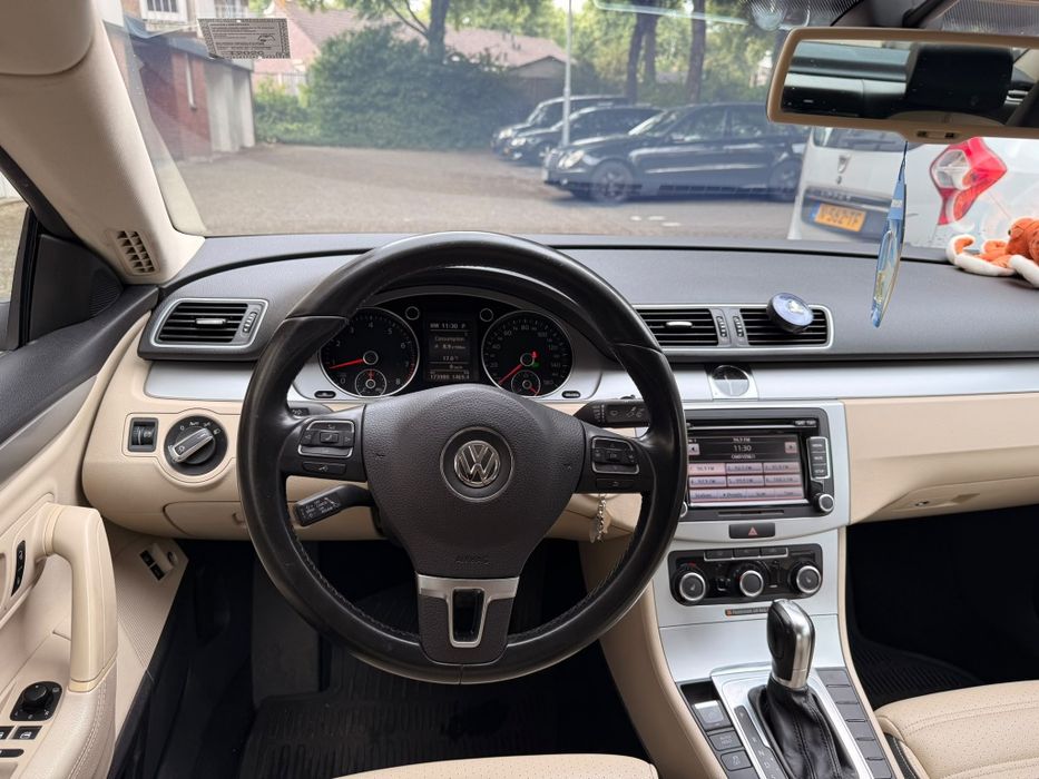 Vând Volkswagen Passat cc benzină