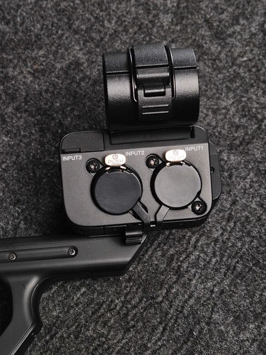 Sony XLR-H1 аудио интерфейс