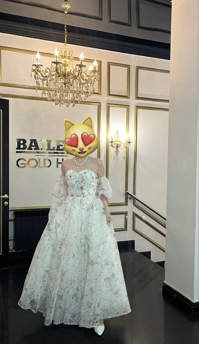 Продам красивое вечернее, бальное платье