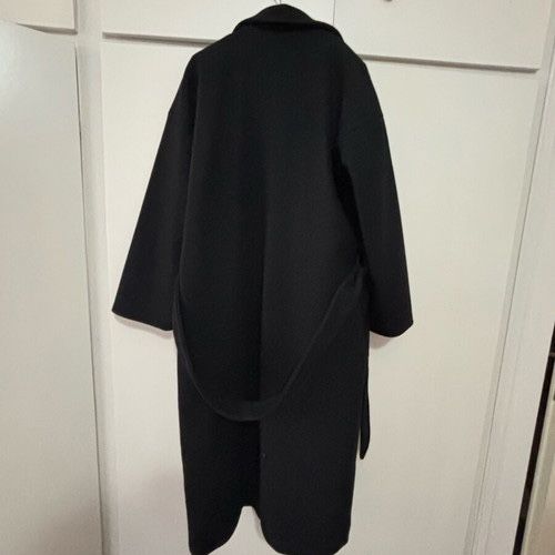 Дамско черно палто ZARA