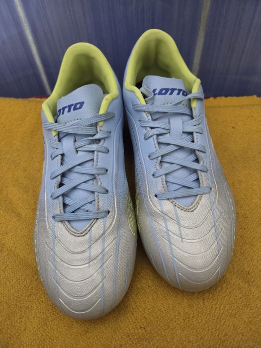 Crampoane copii marimea 36