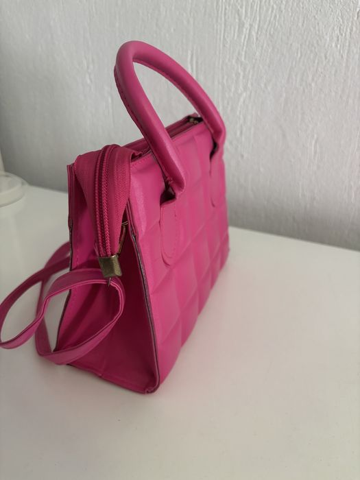 Дамска чанта