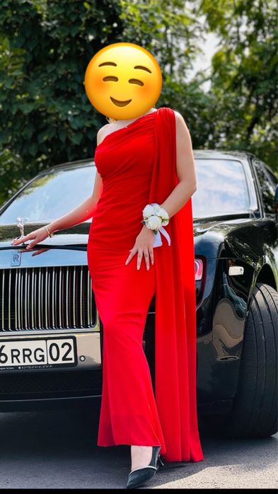 Красное вечернее платье в пол, размер M