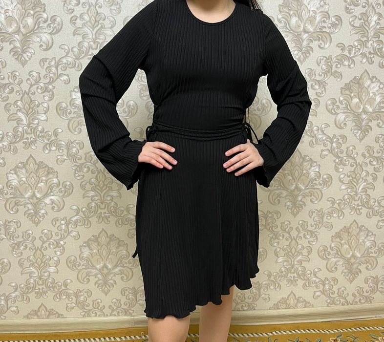 Продам новое платье