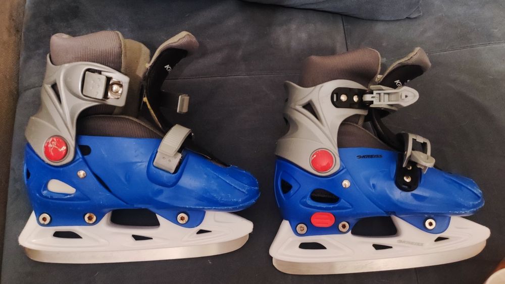 Продаю детские коньки