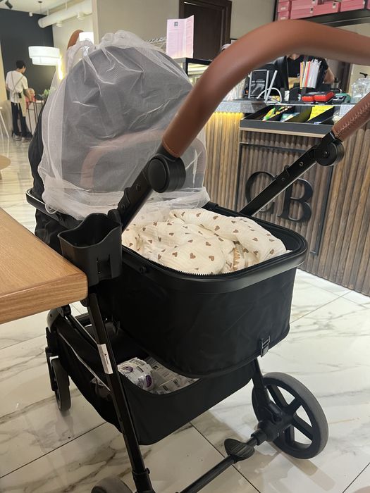 Коляска десткая 2 в 1