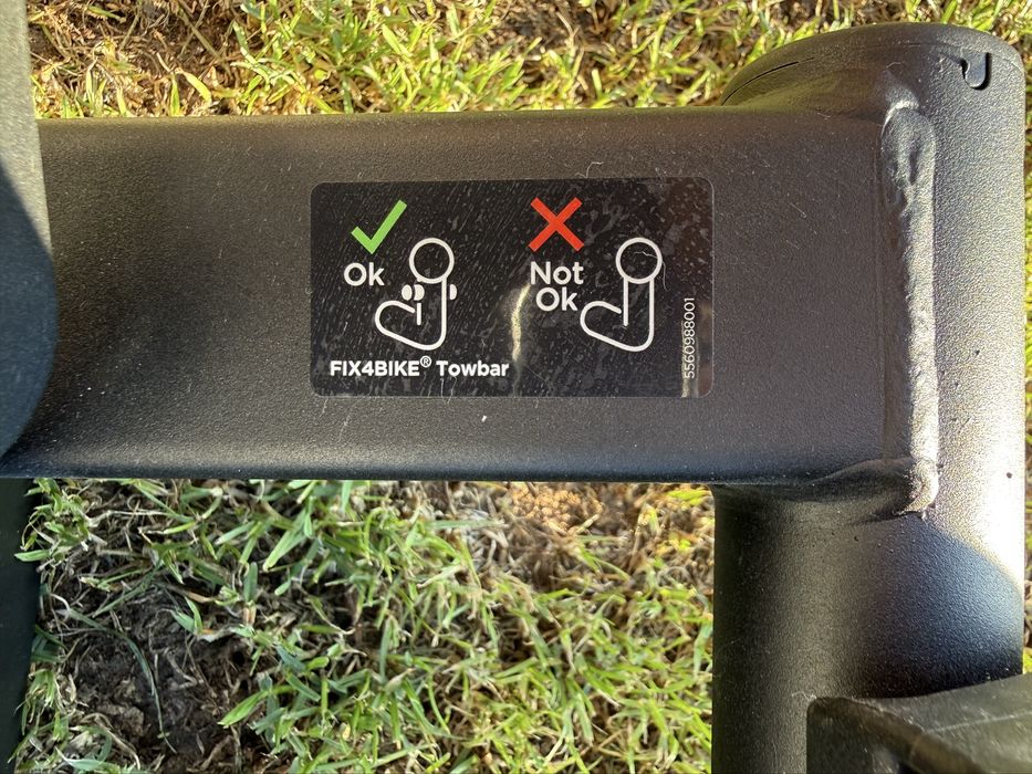 Suport 3 biciclete Thule Velocompact F cu prindere pe carlig de remorcare TIP FIX4BIKE